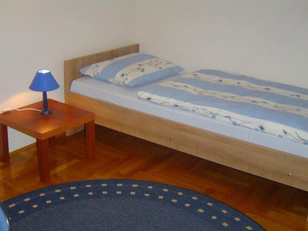 Apartmani Almica ซาเกร็บ ภายนอก รูปภาพ