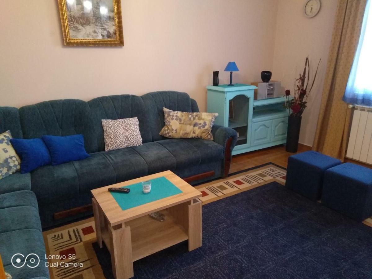 Apartmani Almica ซาเกร็บ ภายนอก รูปภาพ